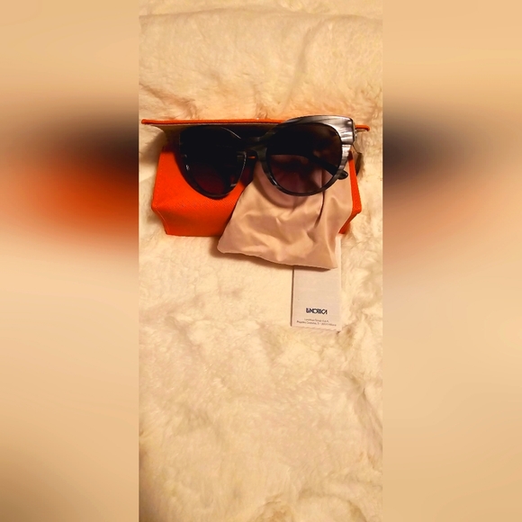 TORY BURCH NWOT - Picture 3 of 5